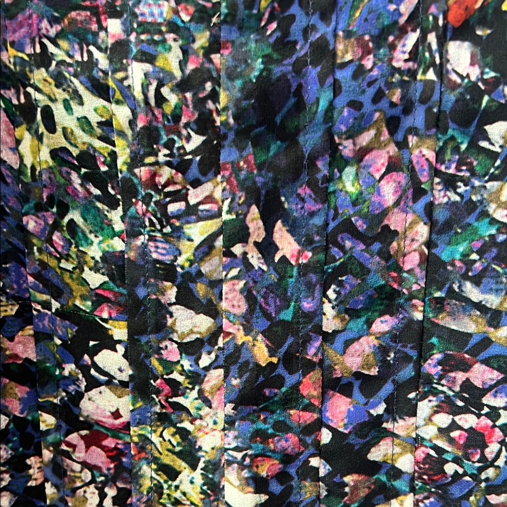 Cabi Colorful Abstract Blouse - Picture 3 of 6